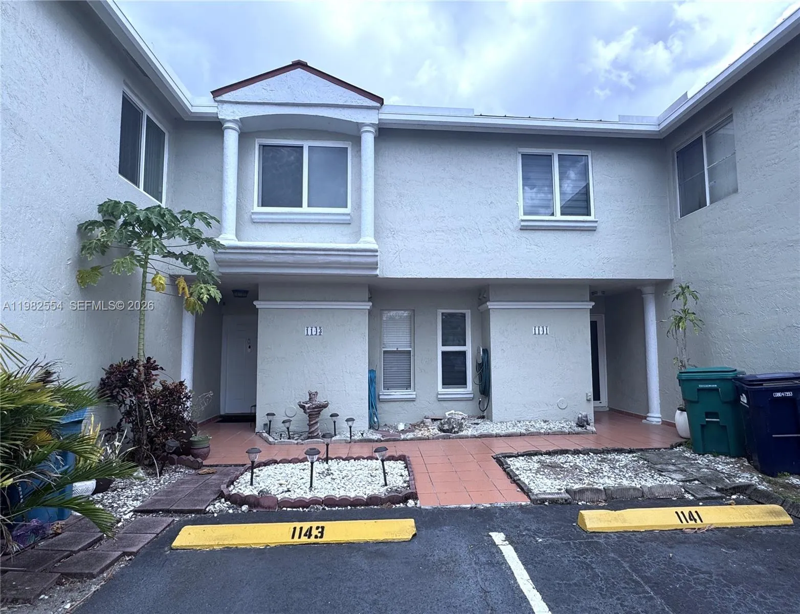 3 bedroom 2 bath for sale at 1143 NW 123rd Ct # 607, Miami FL 33182