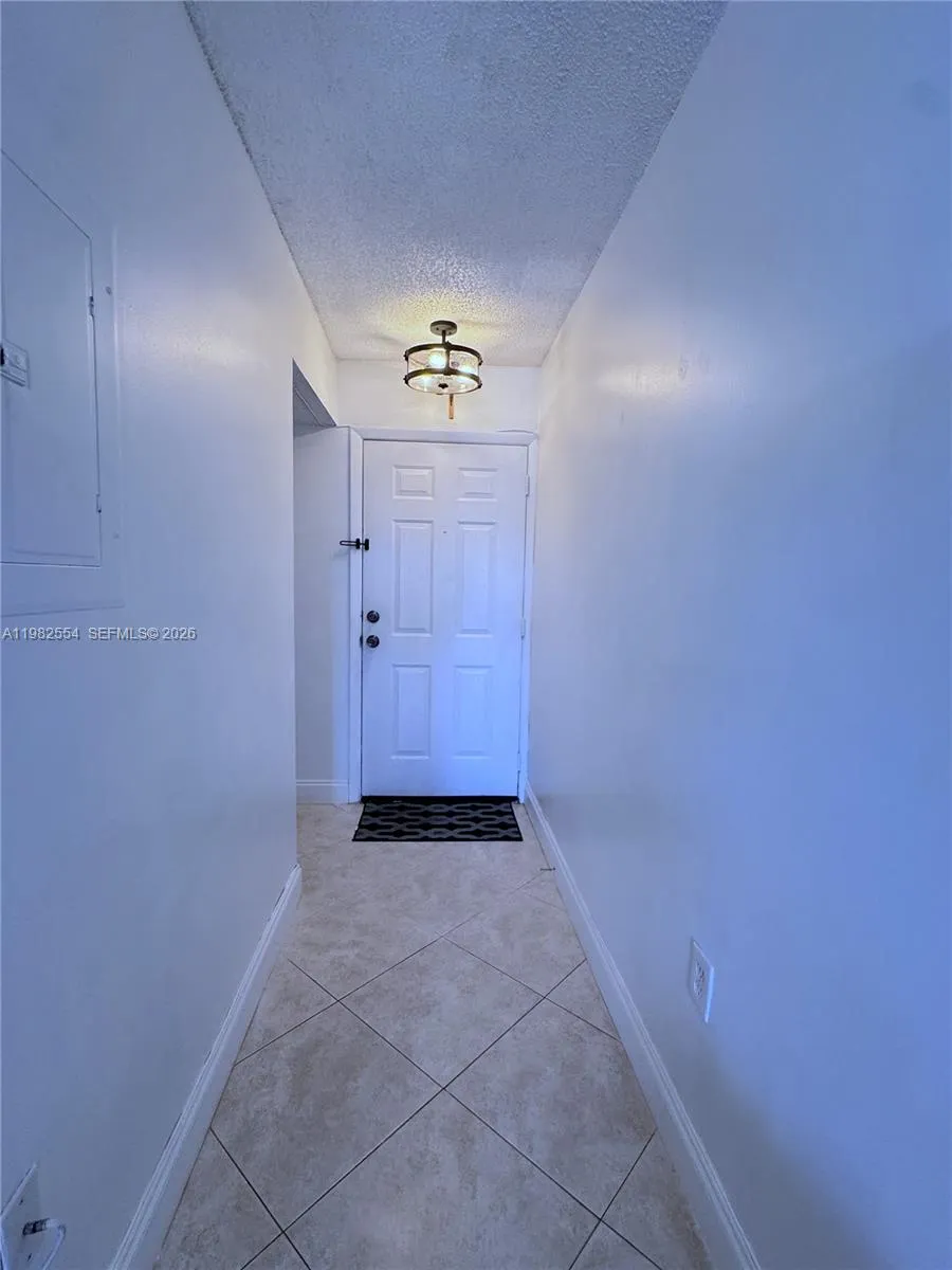 1143 NW 123rd Ct # 607, Miami FL 33182