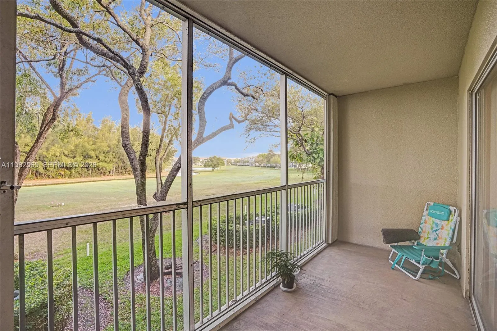 1110 SW 125th Ave # 209M, Pembroke Pines FL 33027
