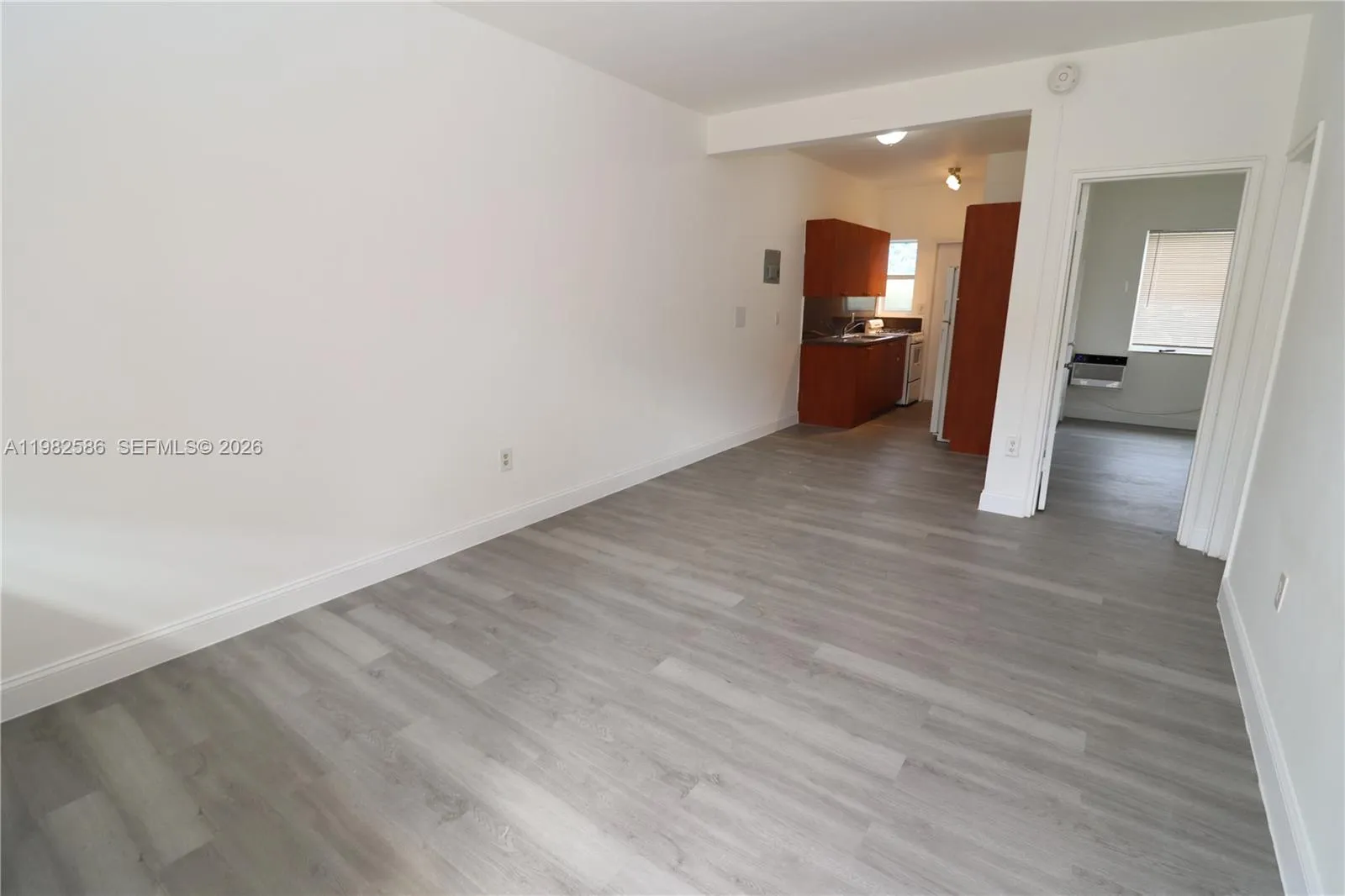835 83rd St, Miami Beach FL 33141