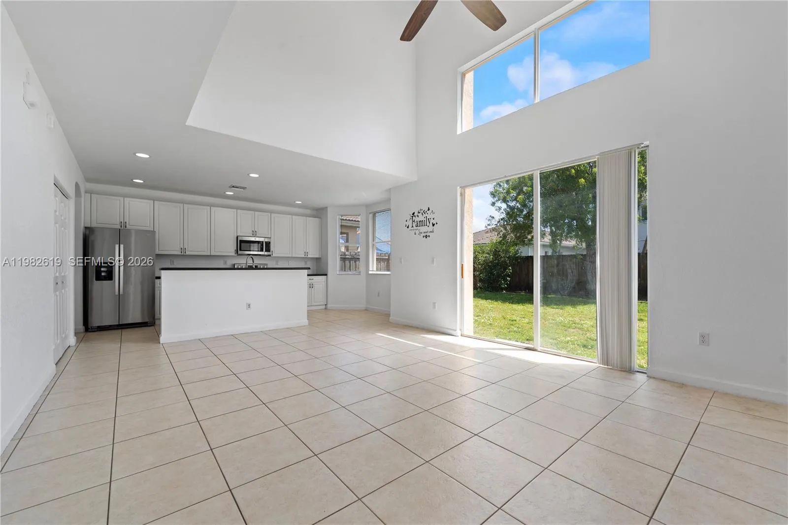 2022 SE 18th St, Homestead FL 33035