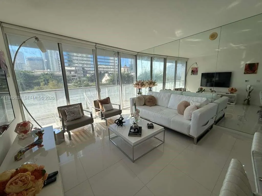 495 Brickell Ave # 511, Miami FL 33131