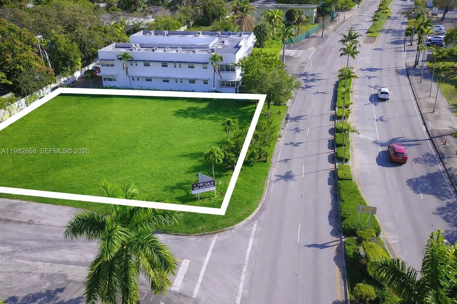 5215 Biscayne Blvd, Miami FL 33137