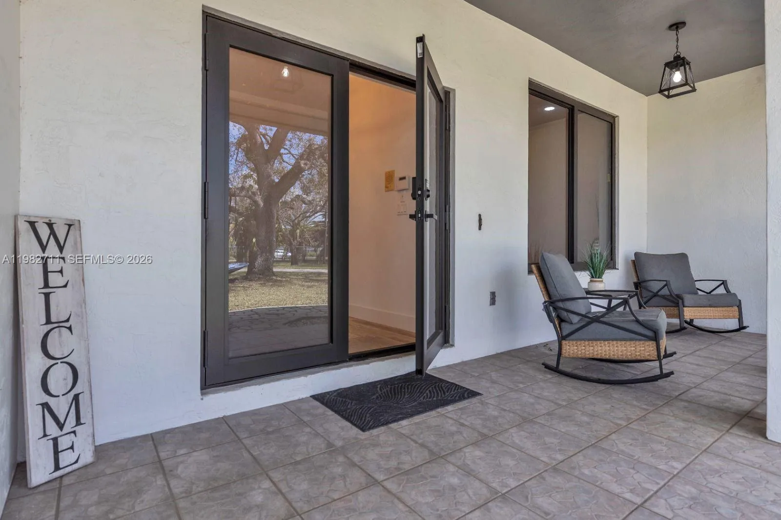 3 bedroom 2 bath for sale at 21701 SW 187th Ave, Miami FL 33170