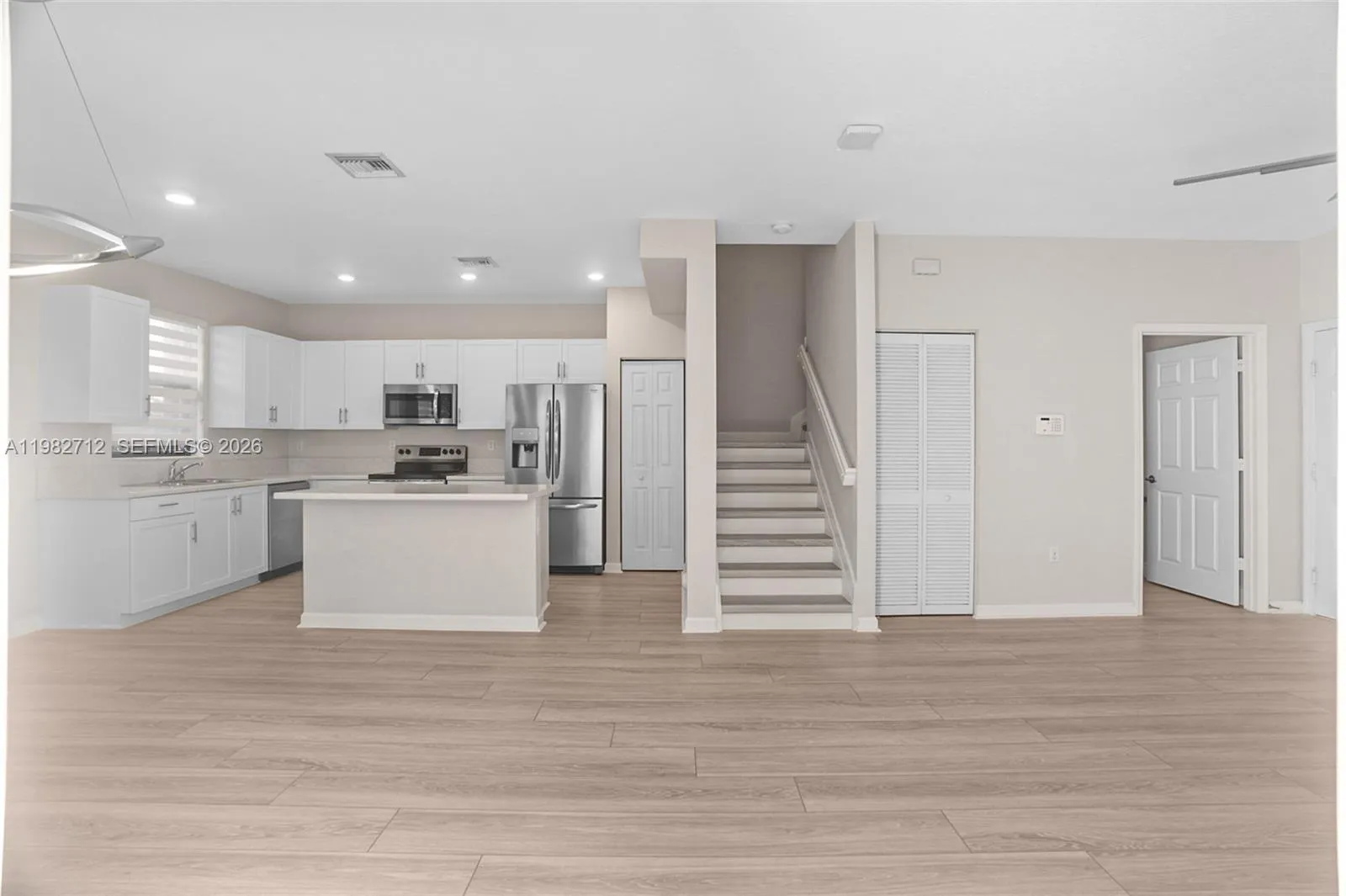 4665 Caspian Way, Davie FL 33314