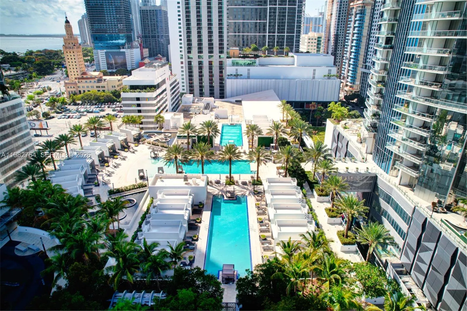 851 NE 1st Ave # 4801, Miami FL 33132