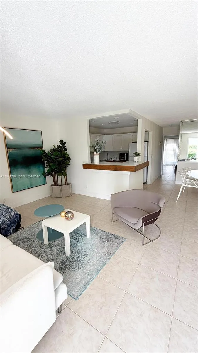 1 bedroom 1 bath for sale at 2305 Lowson Blvd # B, Delray Beach FL 33445