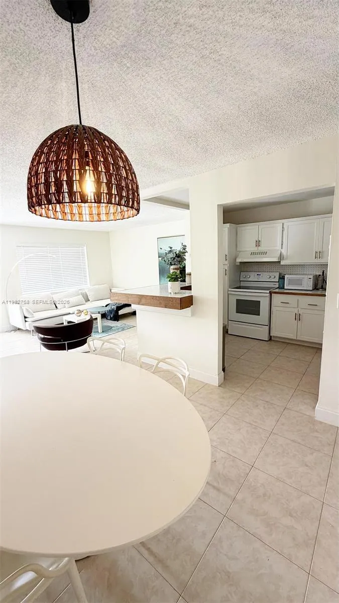 2305 Lowson Blvd # B, Delray Beach FL 33445