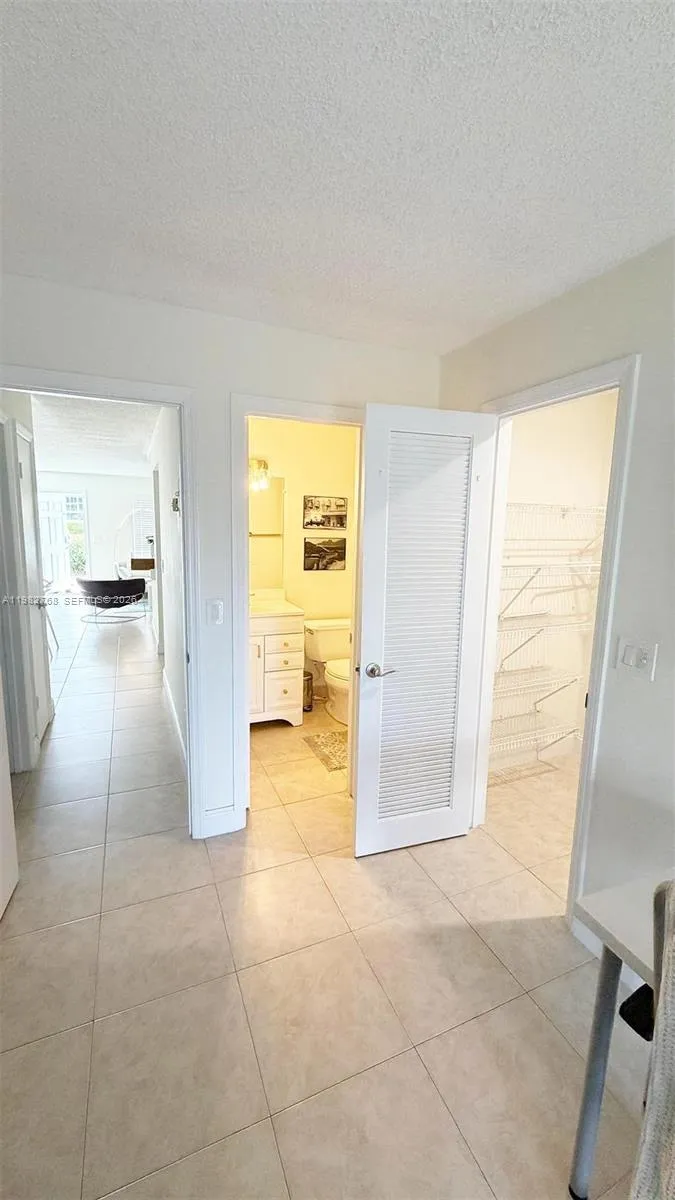 2305 Lowson Blvd # B, Delray Beach FL 33445