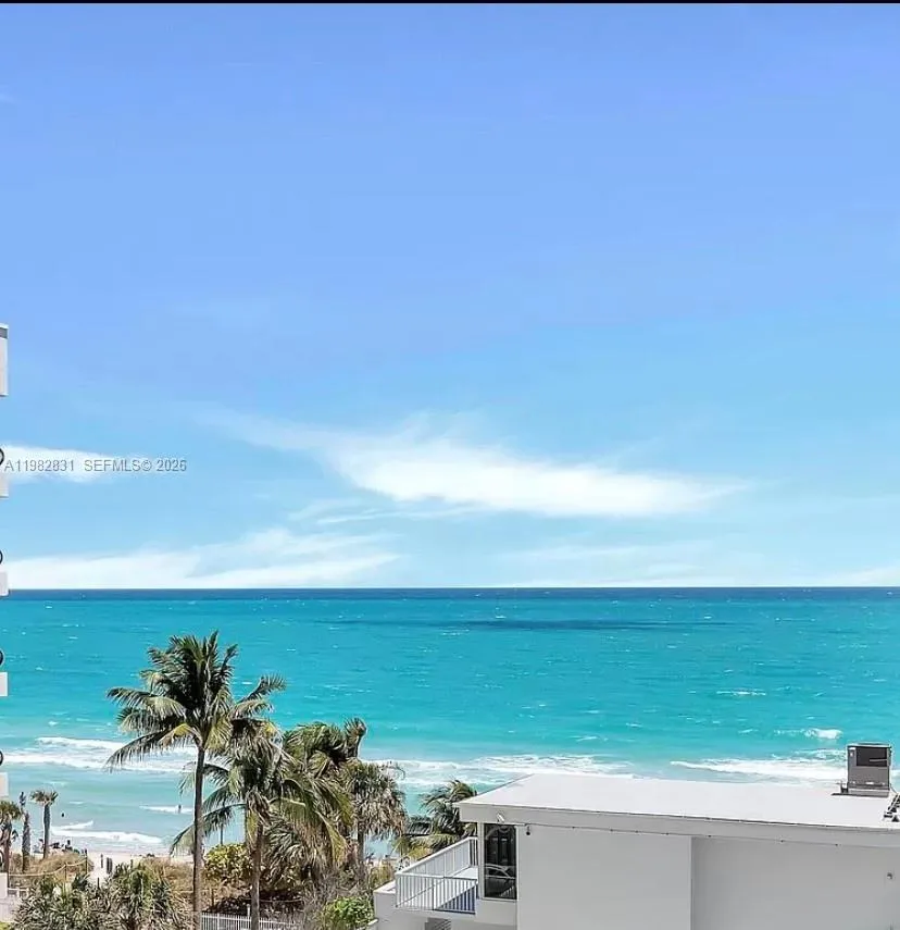 5401 Collins Ave # 411, Miami Beach FL 33140