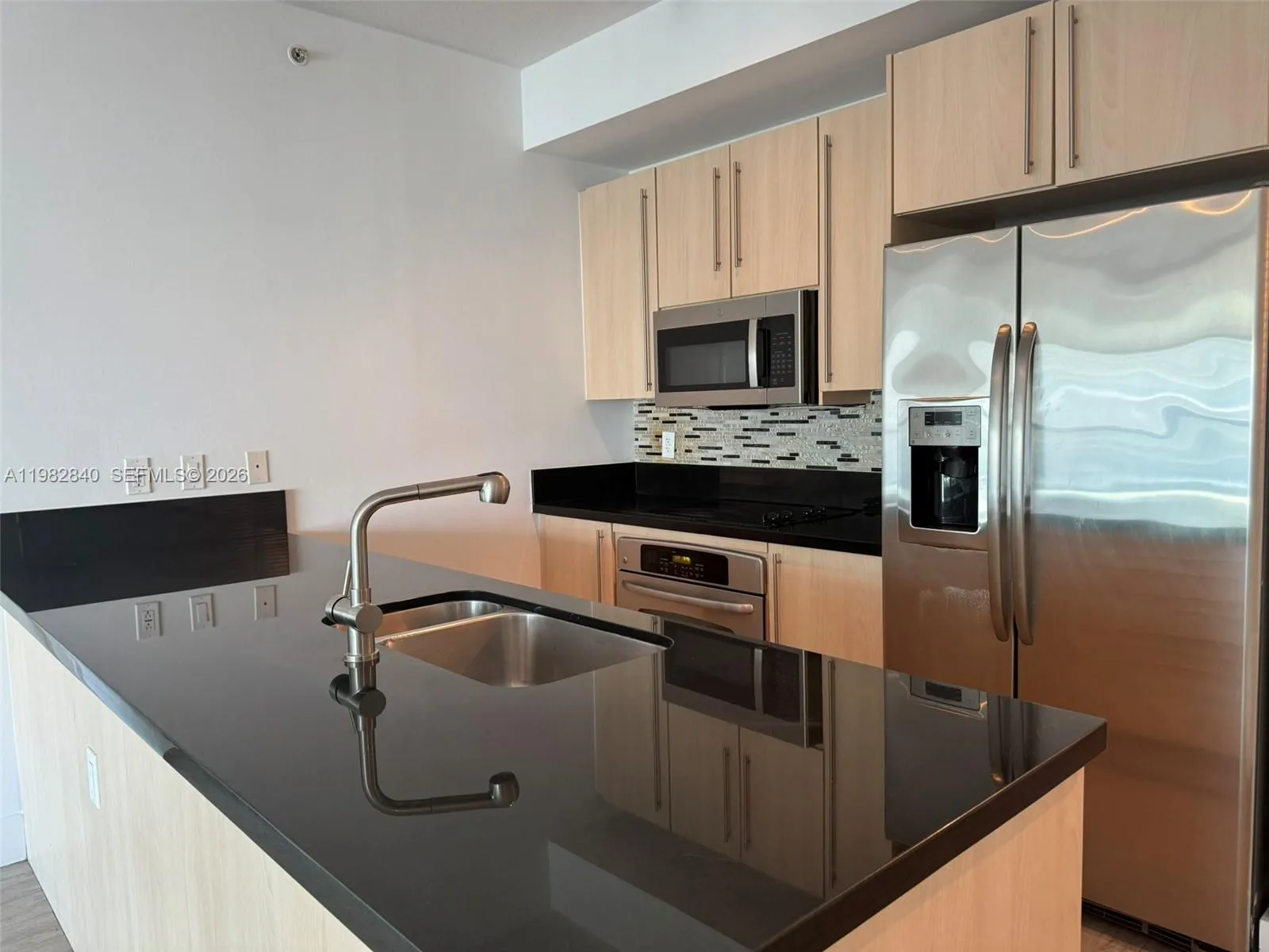 79 SW 12th St, Miami FL 33130
