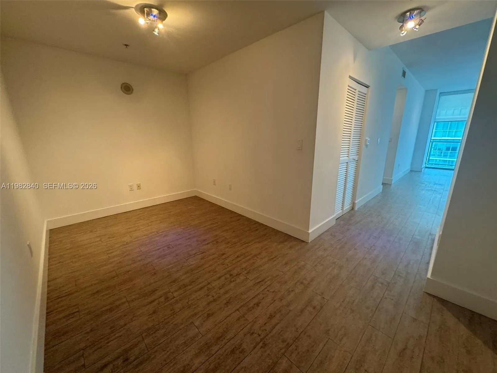 79 SW 12th St, Miami FL 33130