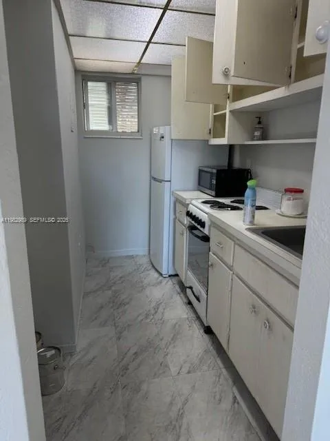 8601 SW 68th Ct # 23, Pinecrest FL 33156