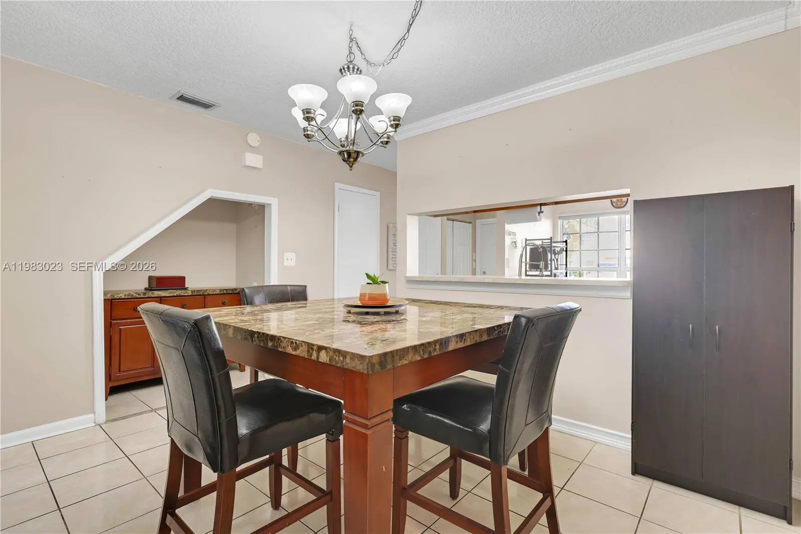 2881 S Cambridge Ln, Cooper City FL 33026