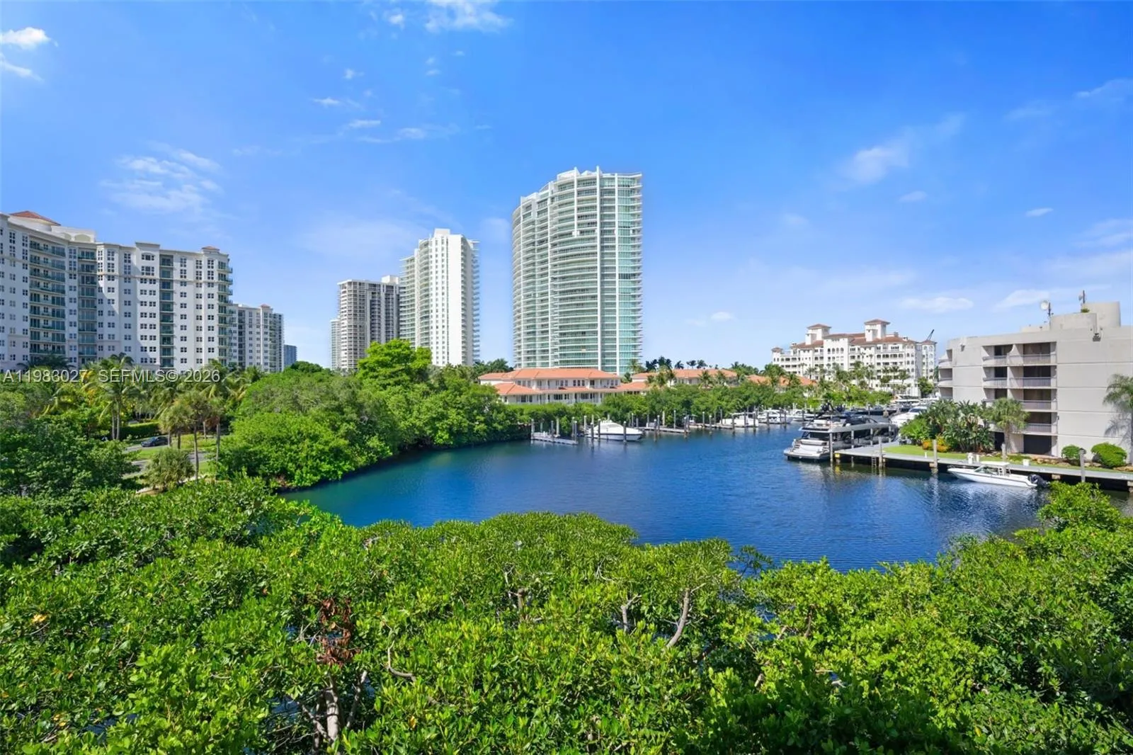 19999 E Country Club Dr # 1406, Aventura FL 33180