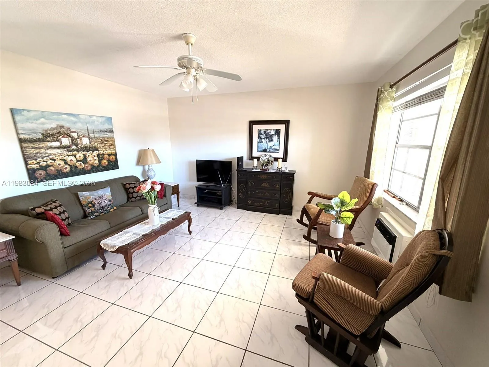 17000 NE 14th Ave # 206, Miami FL 33162