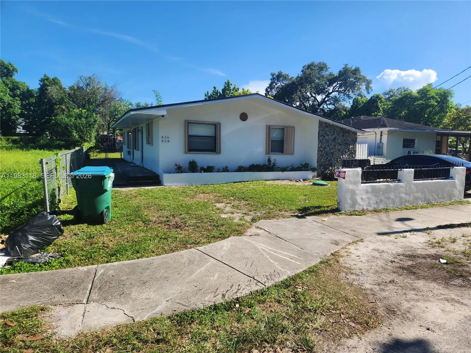 836 NW 98th St # 838, Miami FL 33150