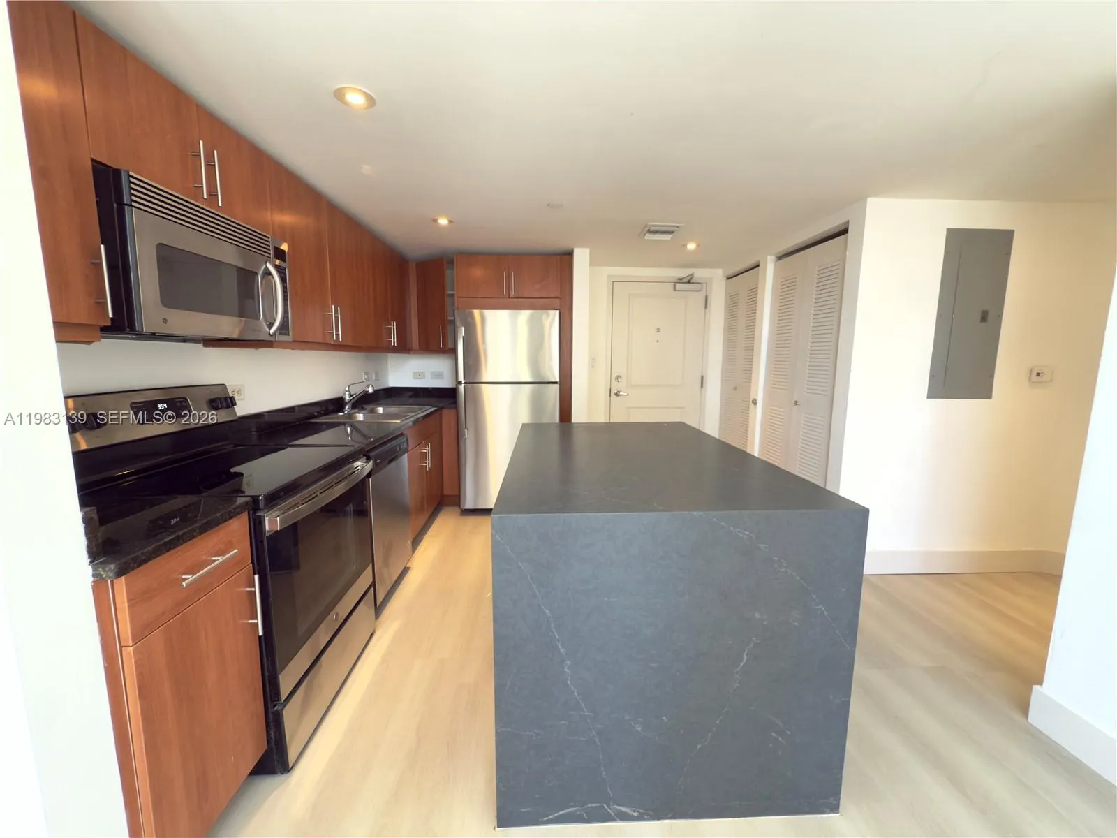 111 E Flagler St # 805, Miami FL 33131