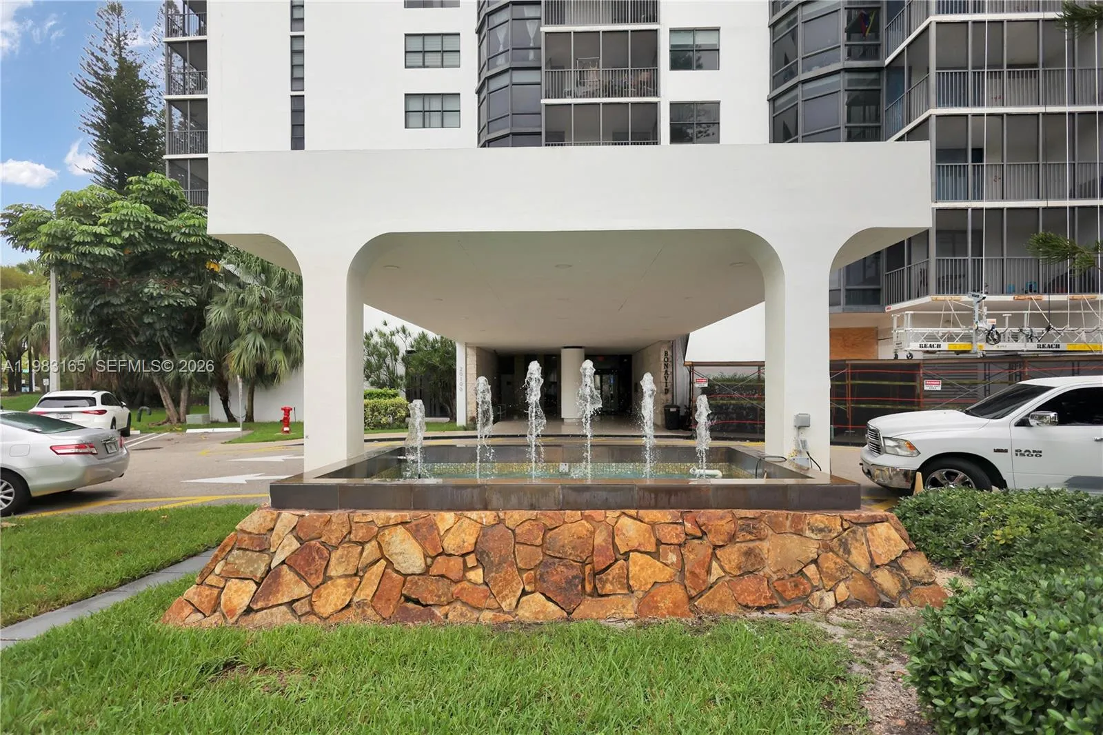 20100 W Country Club Dr # 1003, Aventura FL 33180