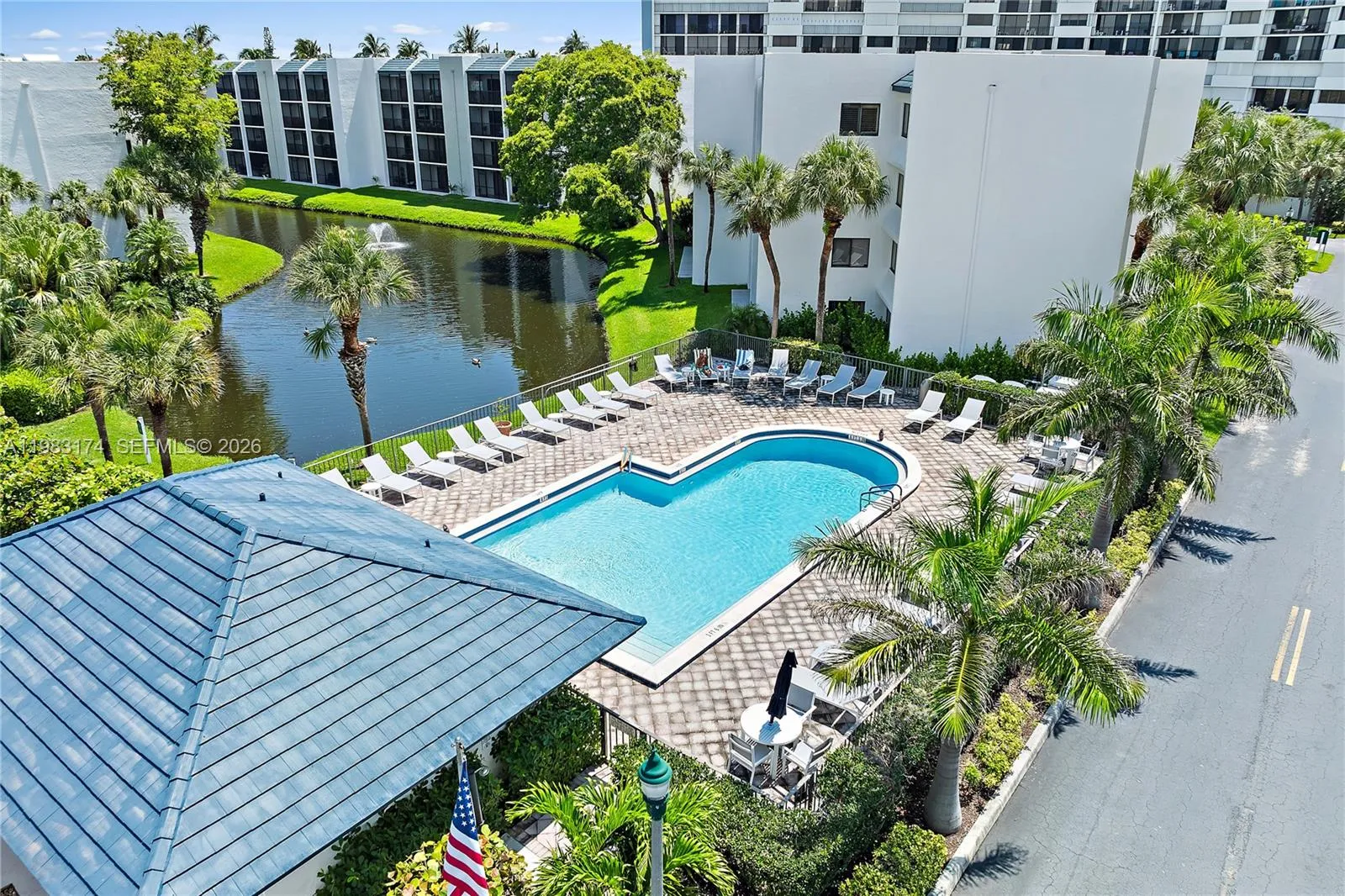 2 bedroom 2 bath for sale at 1605 S Us Highway 1 # A408, Jupiter FL 33477