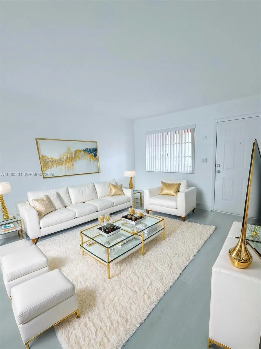 6801 W 36th Ave # 102, Hialeah FL 33018