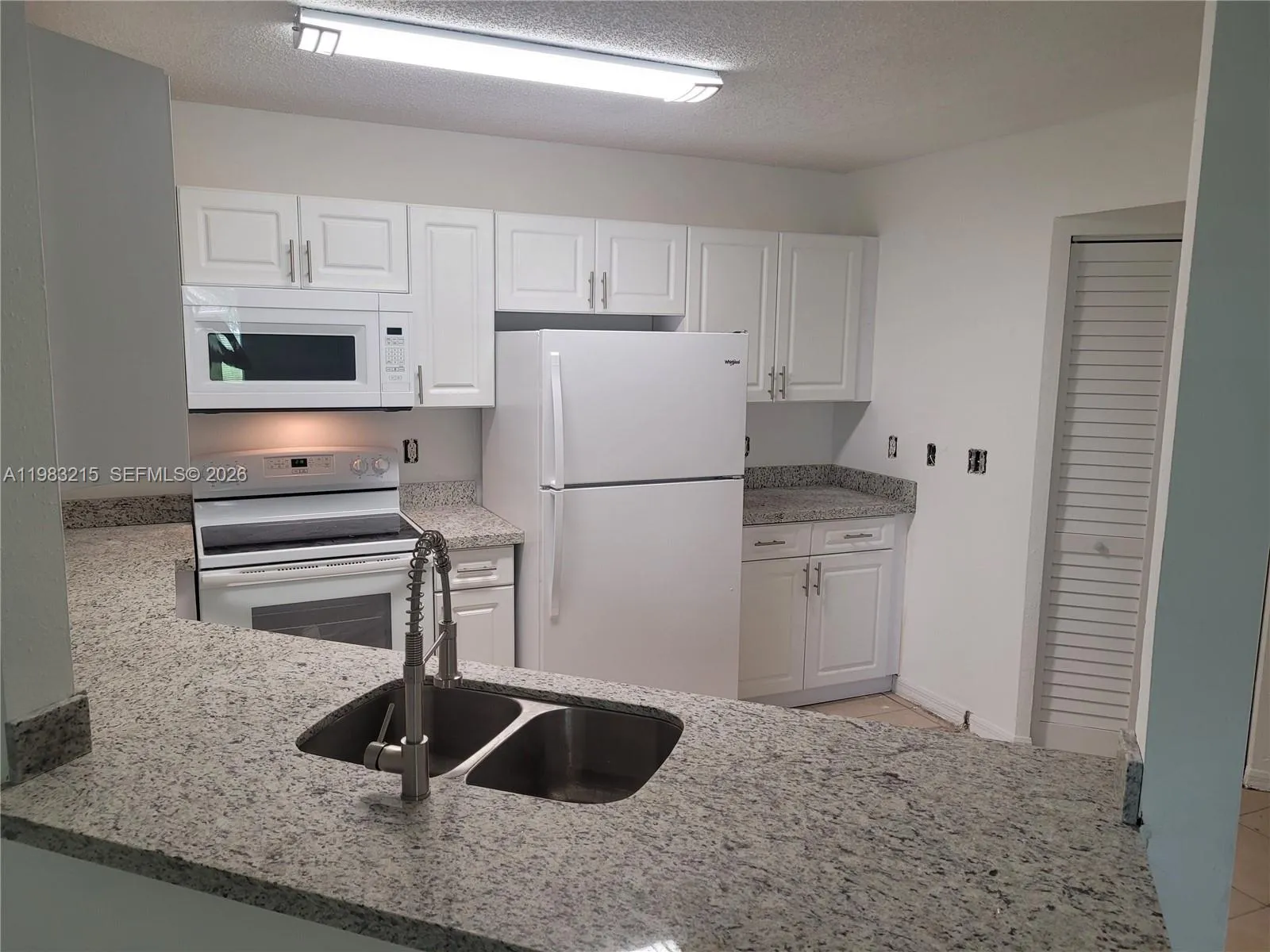 4035 W Mcnab Rd # F103, Pompano Beach FL 33069