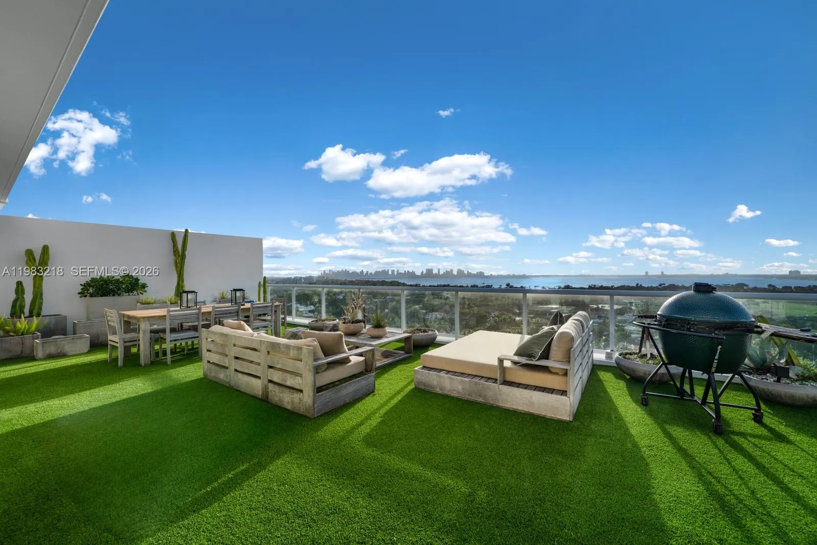 5600 Collins Ave # D, Miami Beach FL 33140
