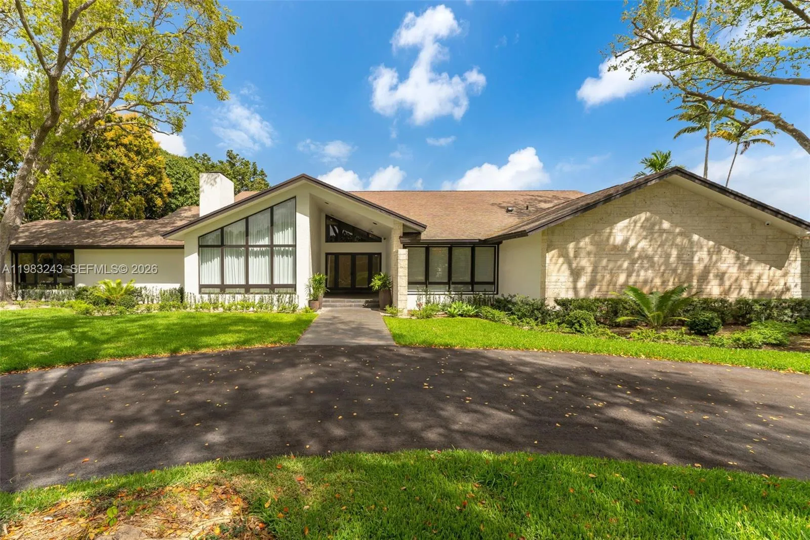 8967 SW 117th St, Miami FL 33176