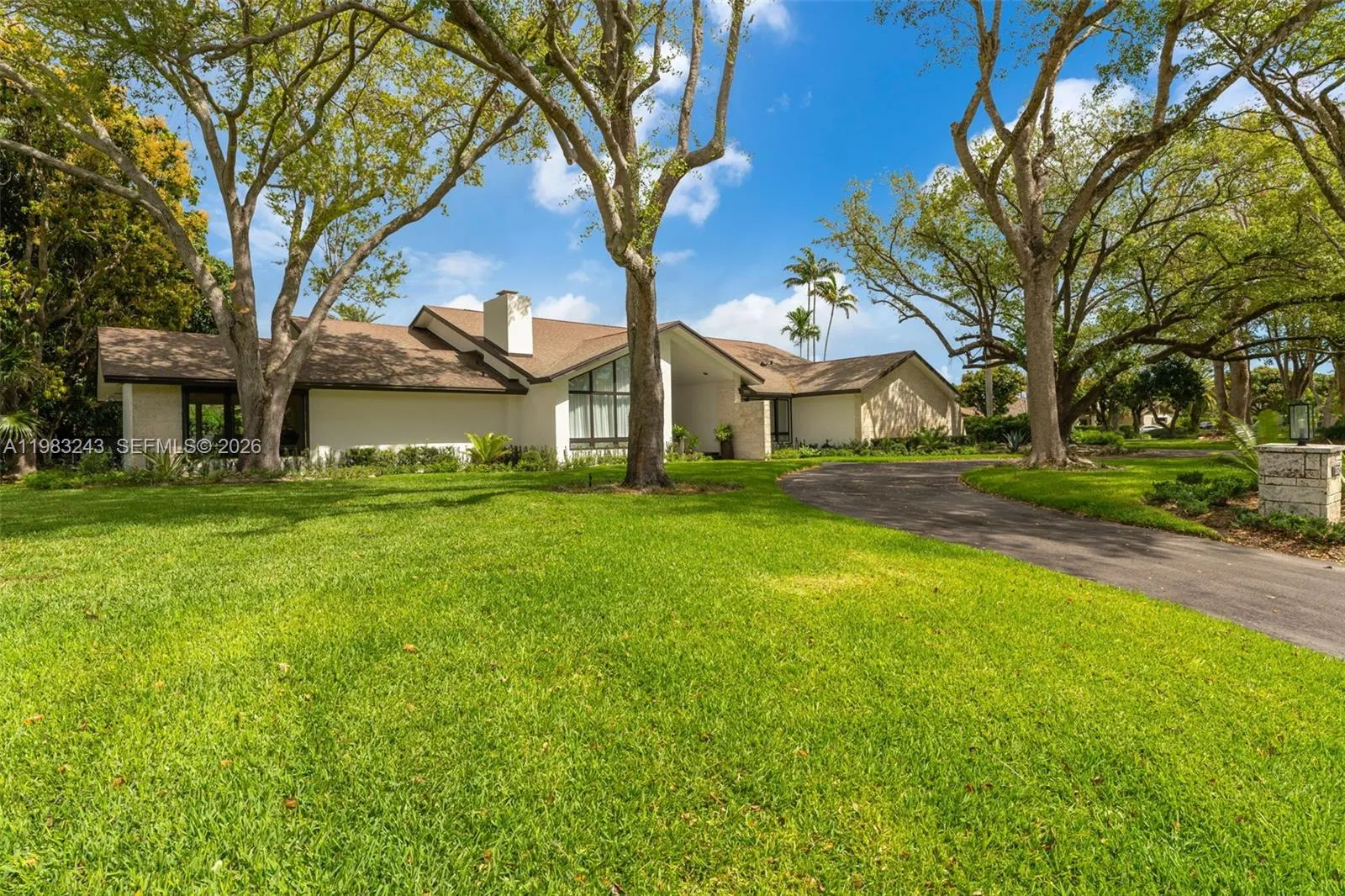 8967 SW 117th St, Miami FL 33176