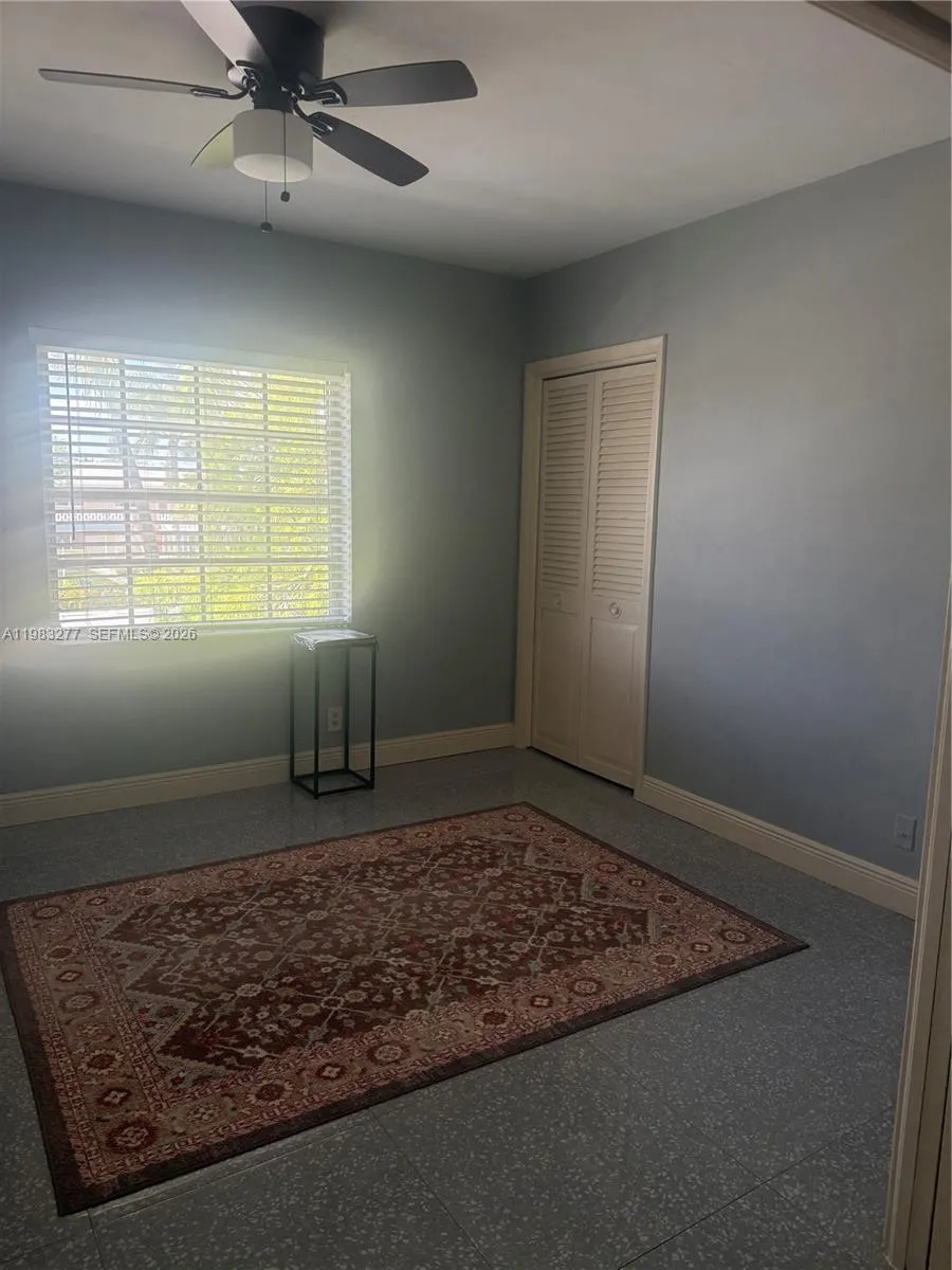 1050 Atlantic Shores Blvd # 211, Hallandale Beach FL 33009