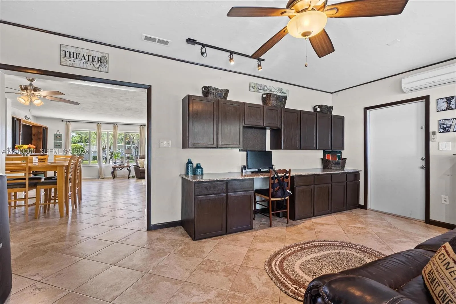 53 NW 19th St, Homestead FL 33030