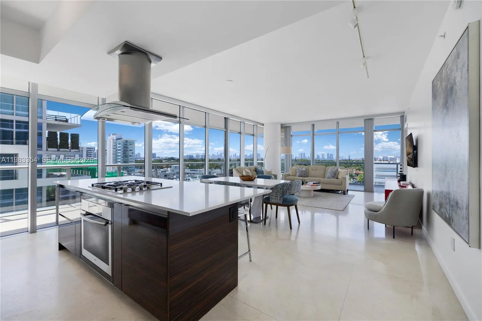 3737 Collins Ave # 803, Miami Beach FL 33140