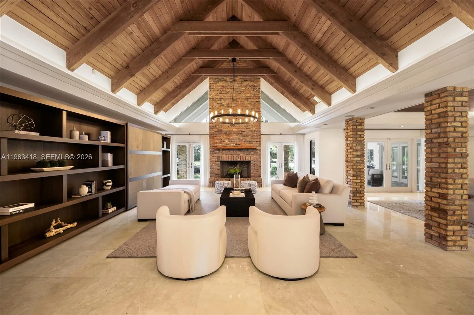 9000 Arvida Dr, Coral Gables FL 33156