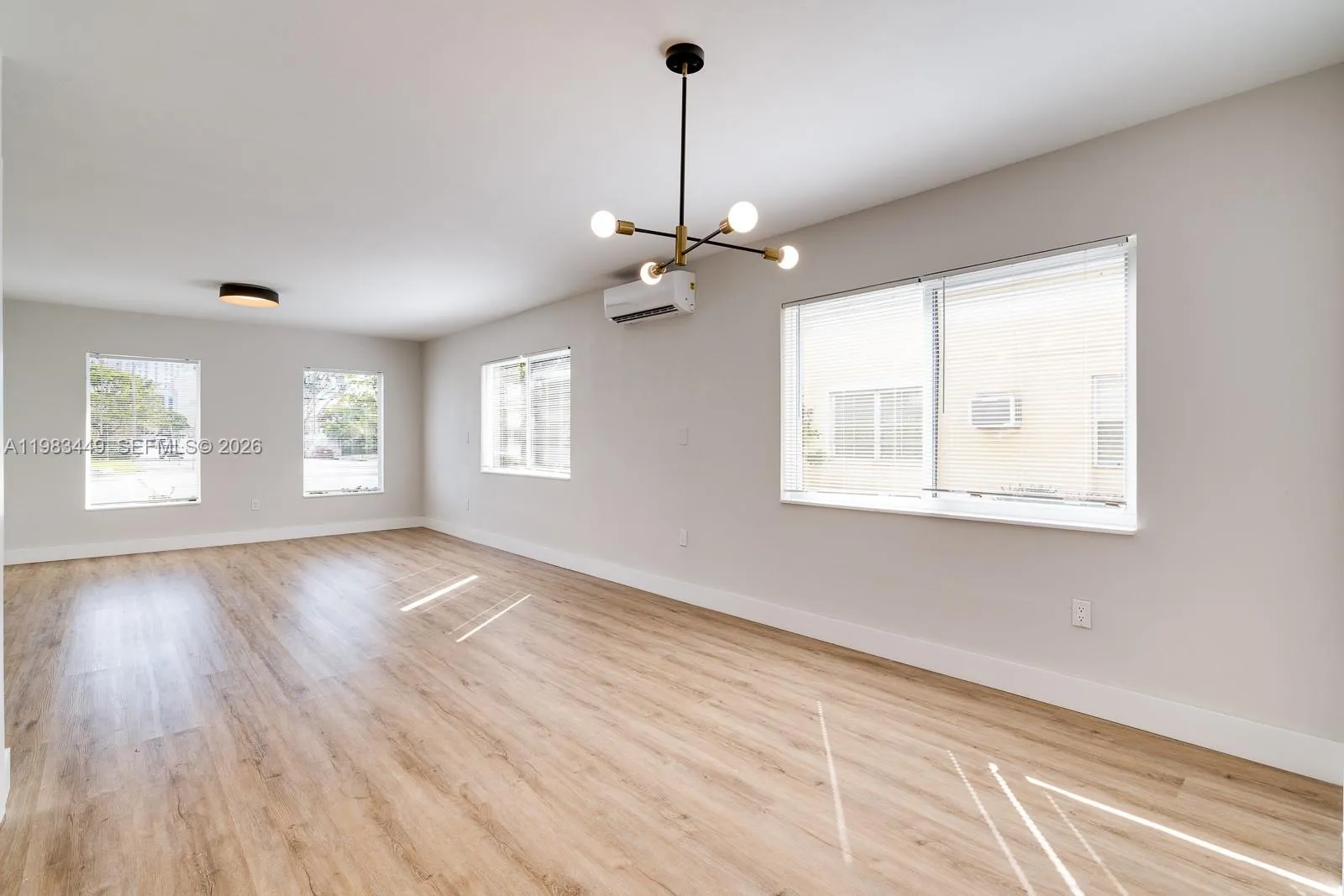 2 bedroom 1 bath for rent at 2920 S Le Jeune Rd # 1, Coral Gables FL 33134