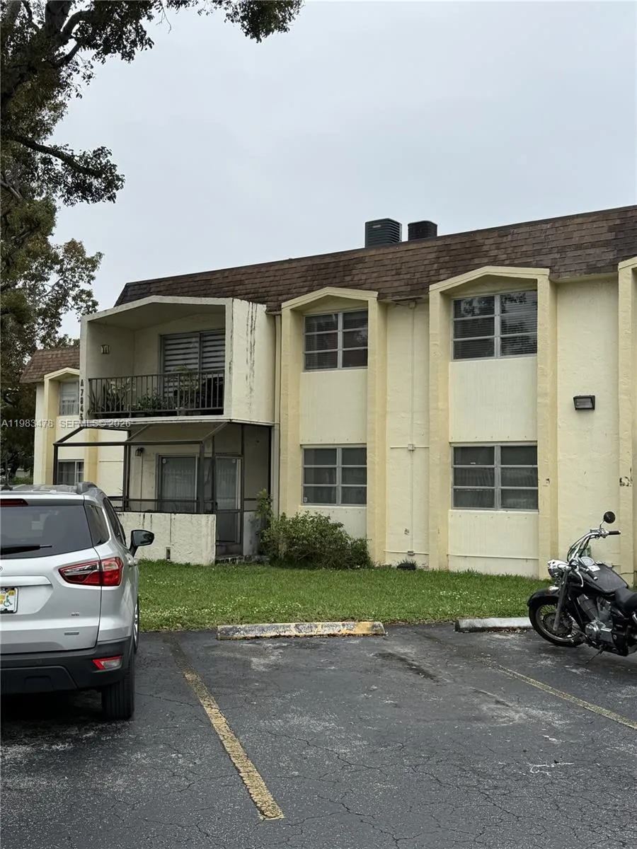 2 bedroom 2 bath for sale at 7845 Miller Dr # A204, Miami FL 33155