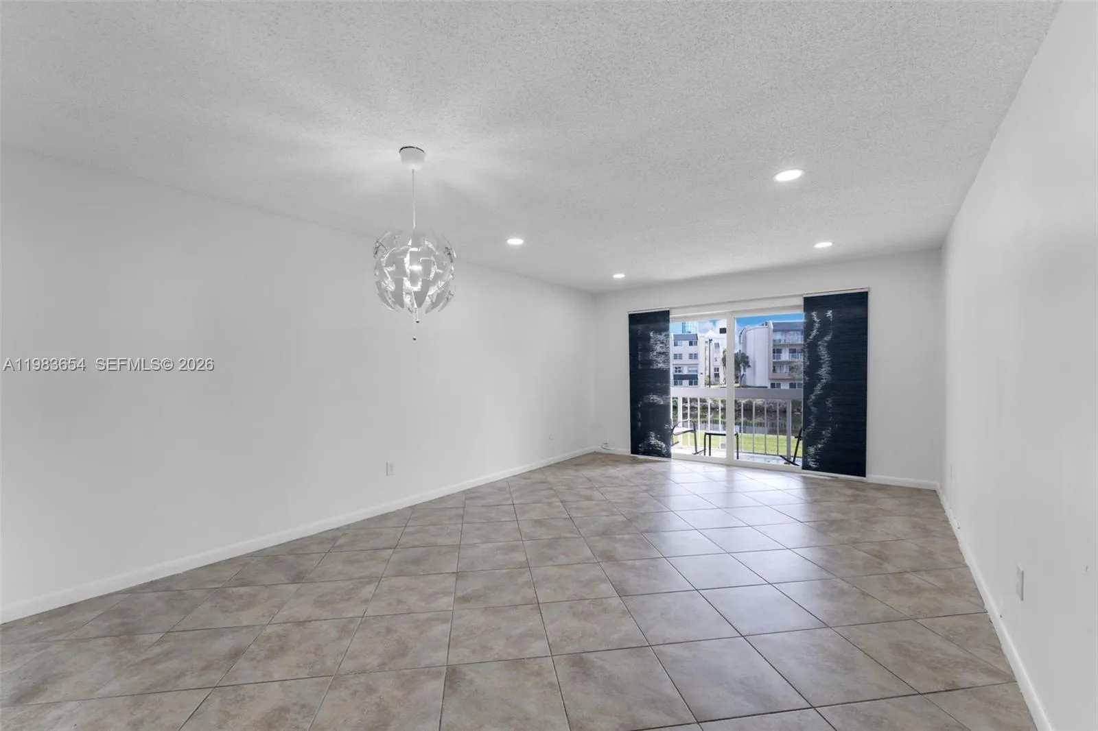 7722 Camino Real # 218, Miami FL 33143
