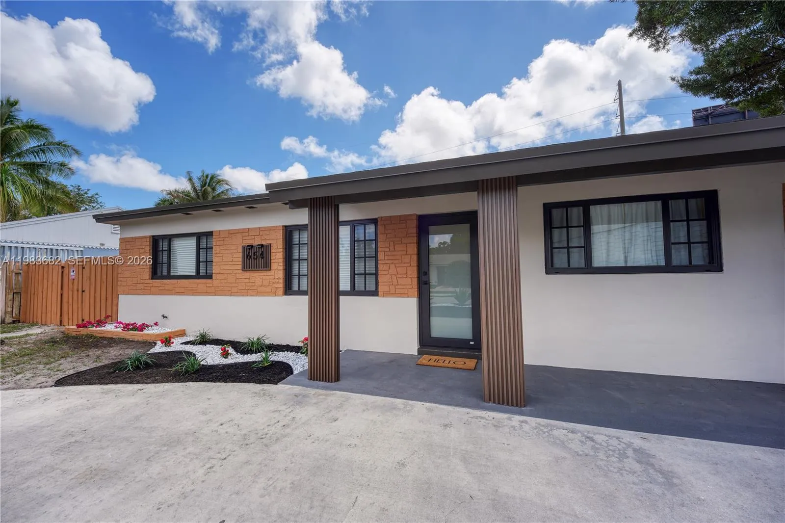 654 NW 45th St, Oakland Park FL 33309