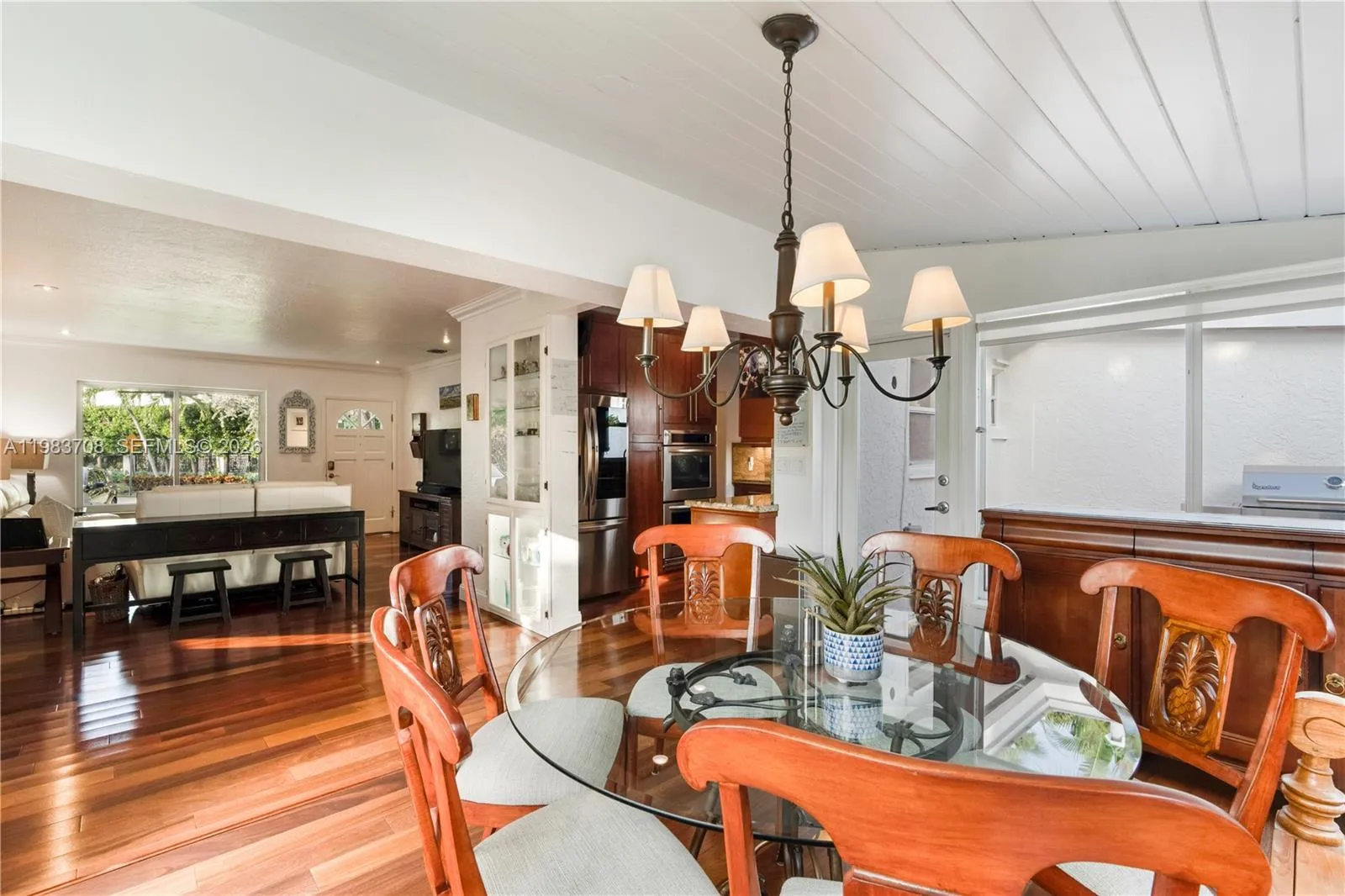 310 Greenwood Dr, Key Biscayne FL 33149