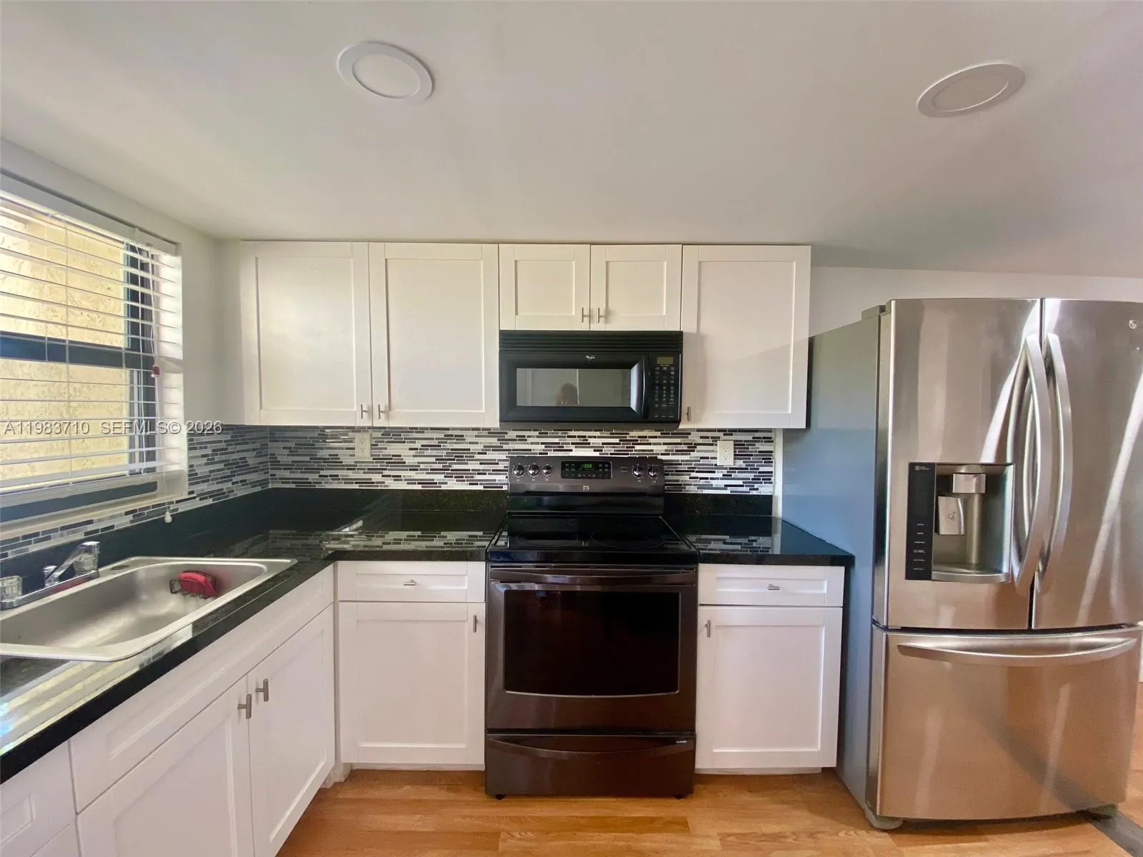 2 bedroom 2 bath for sale at 8975 Palm Tree Ln # 8975, Pembroke Pines FL 33024