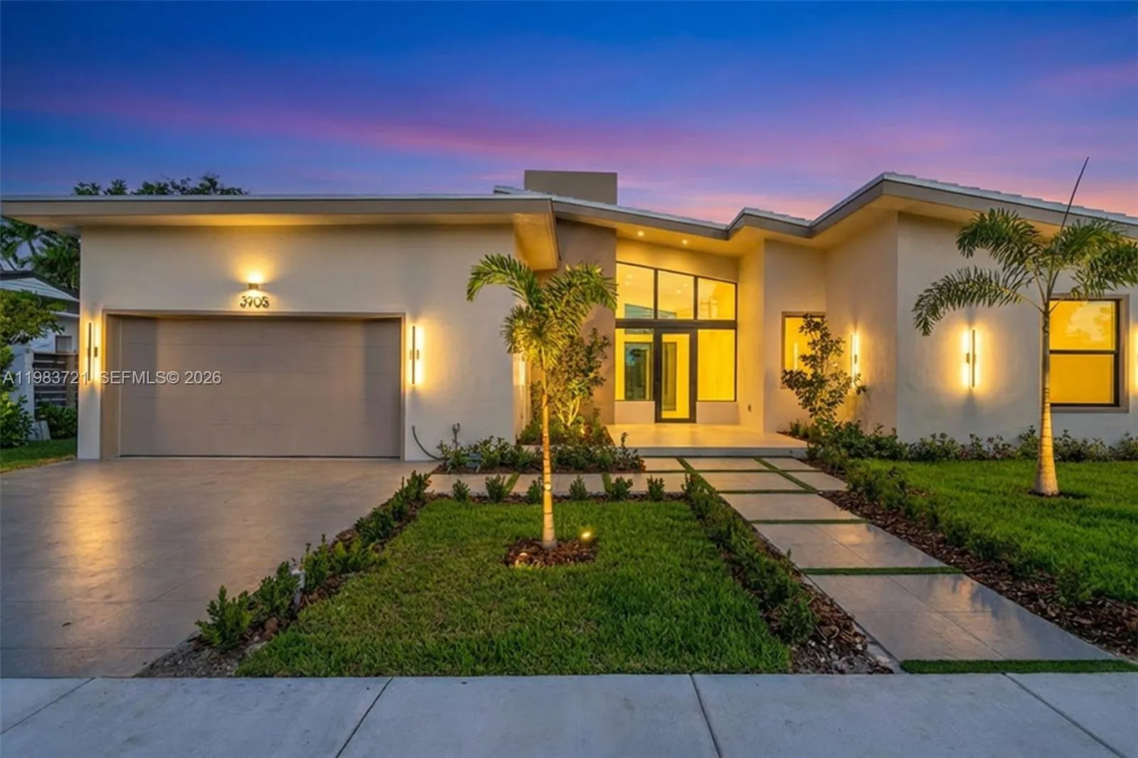 4 bedroom 4 bath for rent at 3905 SW 5th St # 3905, Coral Gables FL 33134