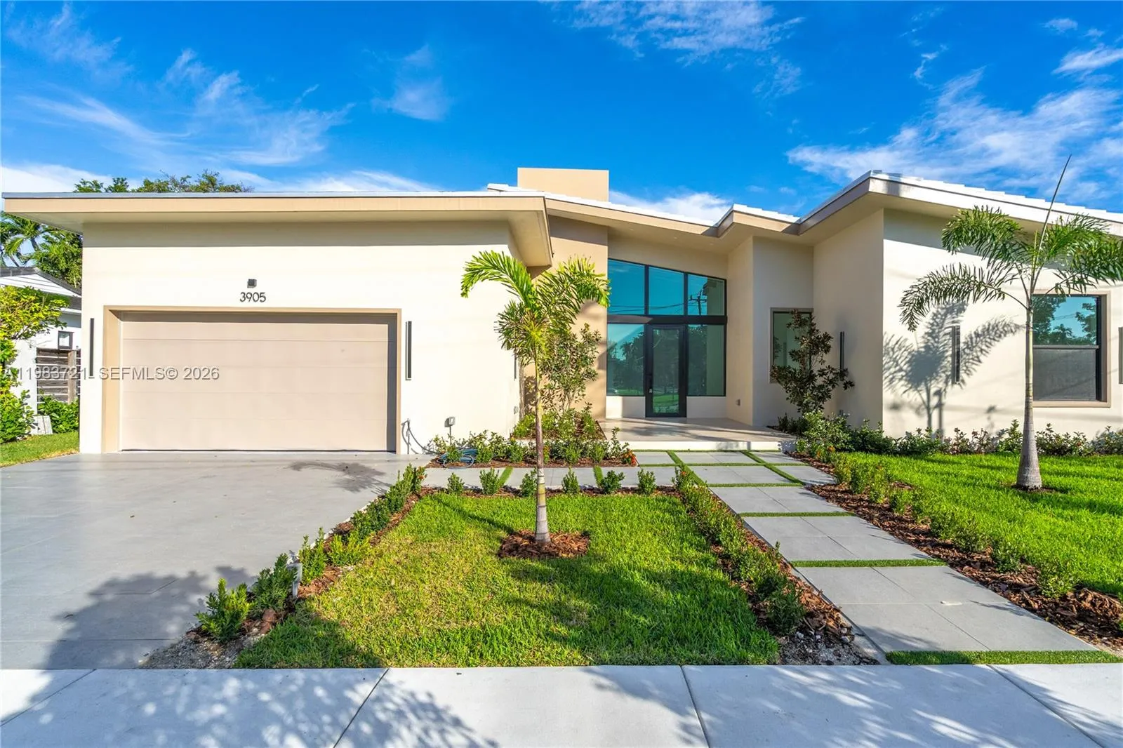 3905 SW 5th St # 3905, Coral Gables FL 33134