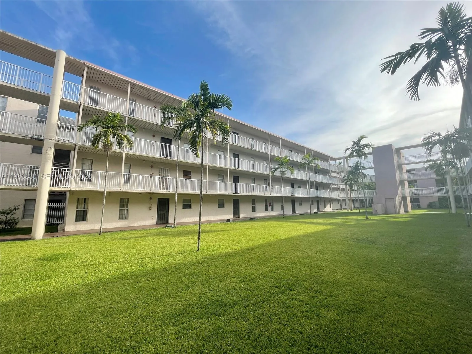 2800 NW 56th Ave # B207, Lauderhill FL 33313