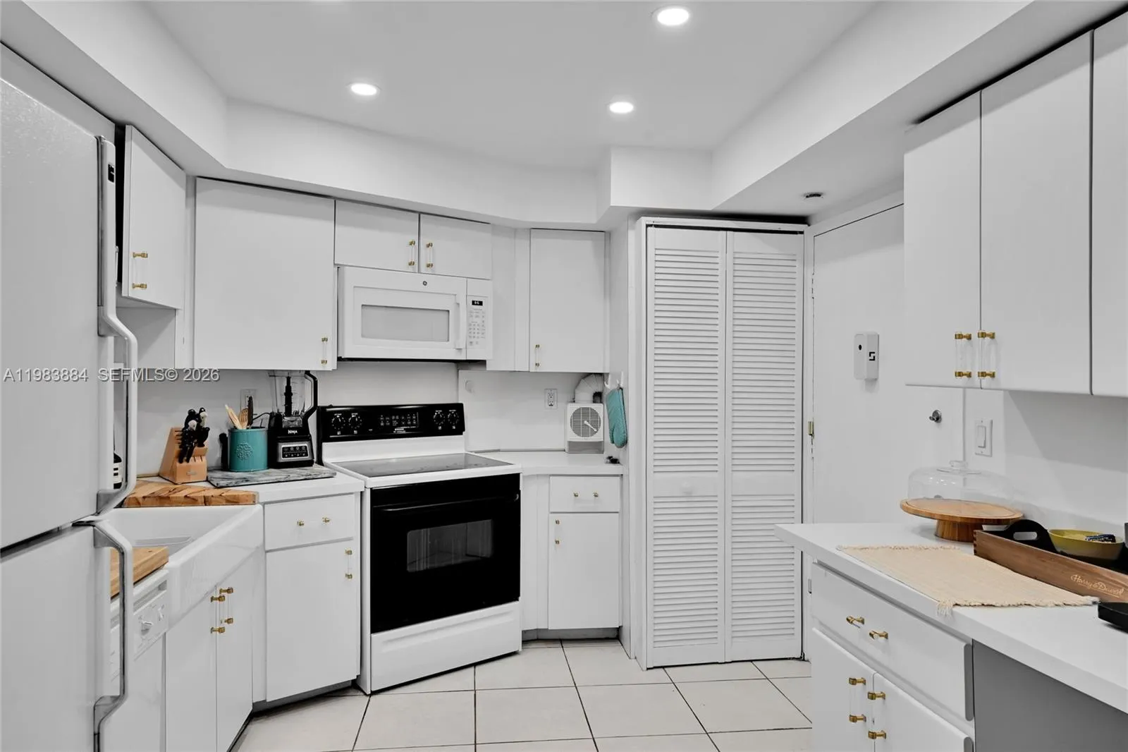 1111 Crandon Blvd # C504, Key Biscayne FL 33149