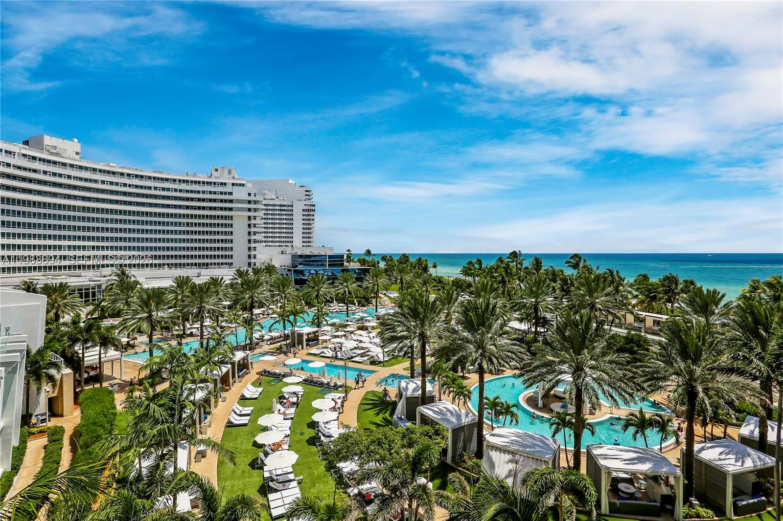 2 bedroom 2 bath for sale at 4391 Collins Ave, Miami Beach FL 33140