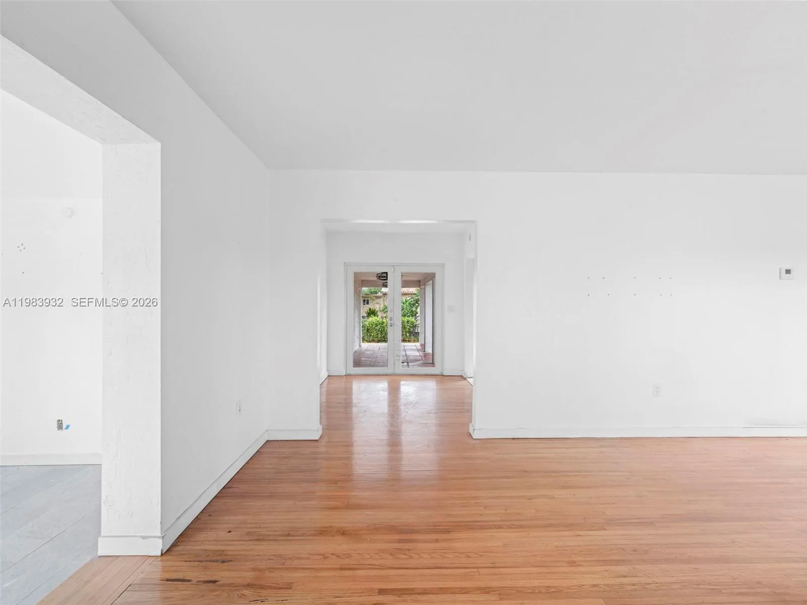 6437 SW 10th St, West Miami FL 33144