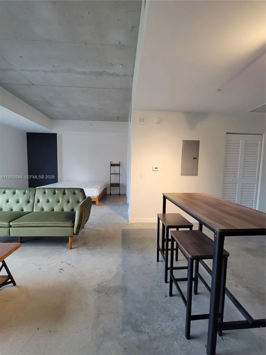 151 SE 1st St # 1507, Miami FL 33131