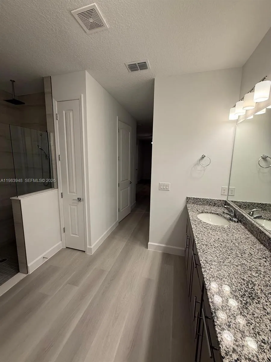 1255 SE WADSWORTH ST, Palm Bay FL 32909