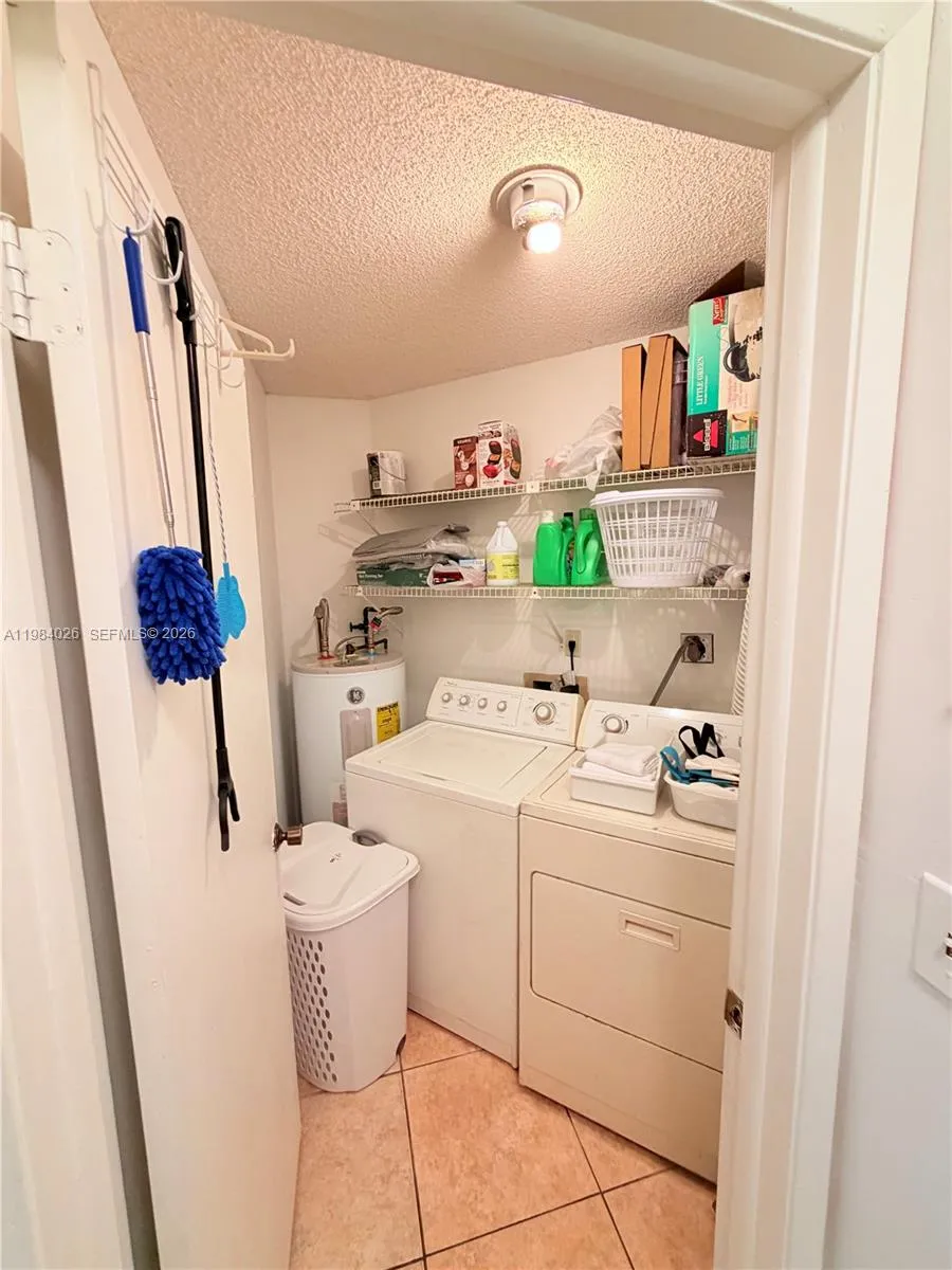10233 NW 9 ST # 1, Miami FL 33172
