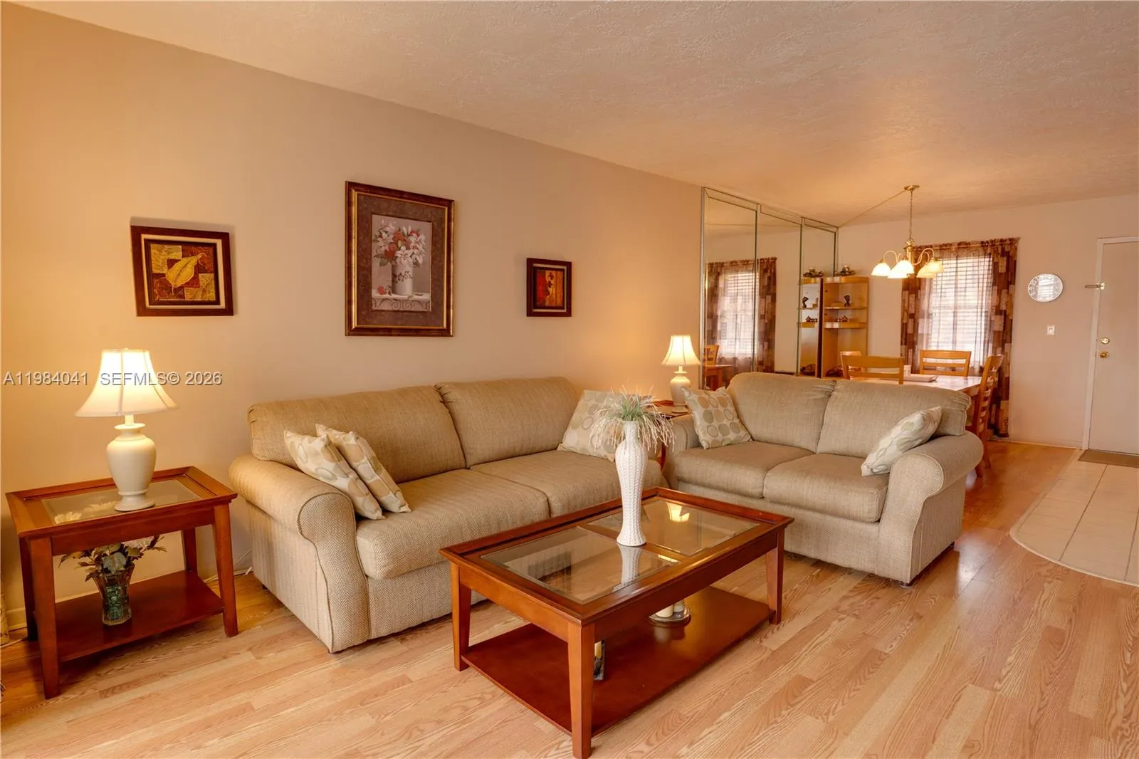 2841 Somerset Dr # 318, Lauderdale Lakes FL 33311