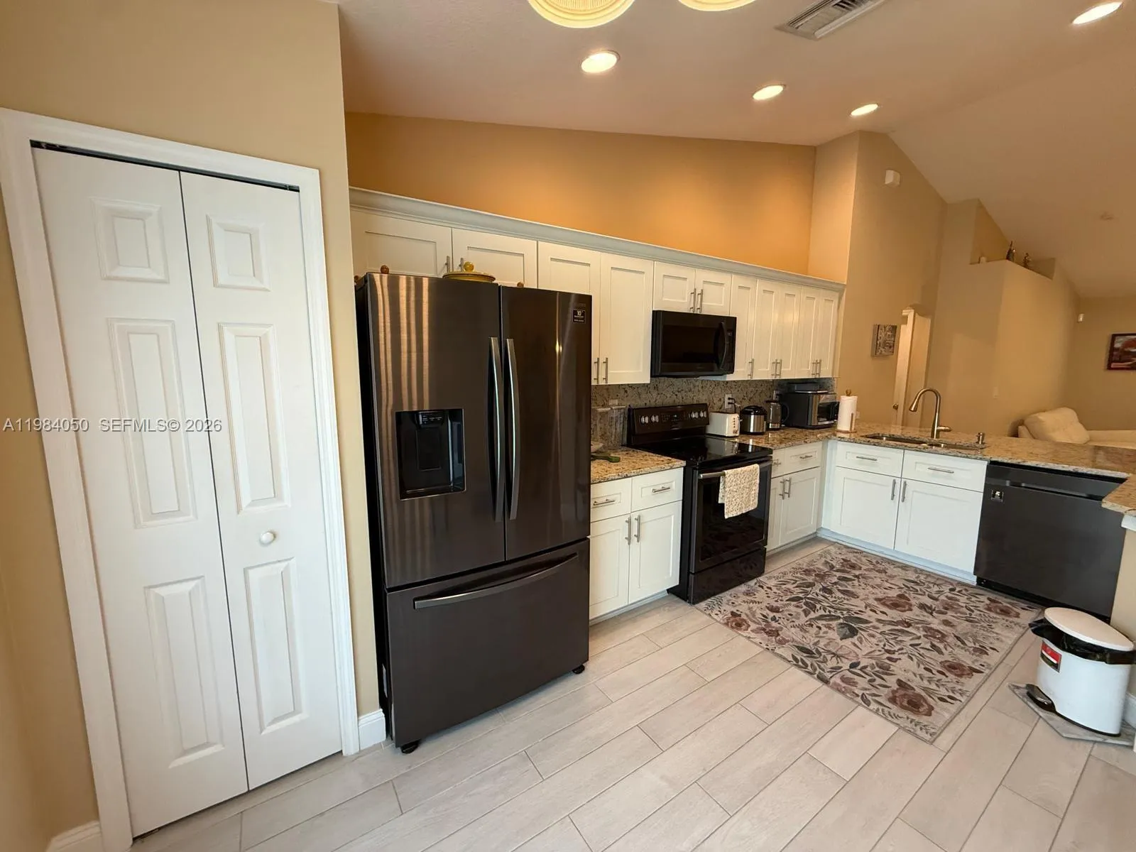 5861 NW Cullom Cir, Port St. Lucie FL 34986